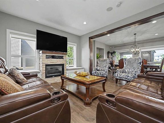 4th image of 11813 SW 86a St