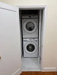 Rented by K & O Realty Associates Inc.