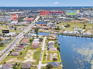 503 SW 3rd Ct, Cape Coral, FL 33991