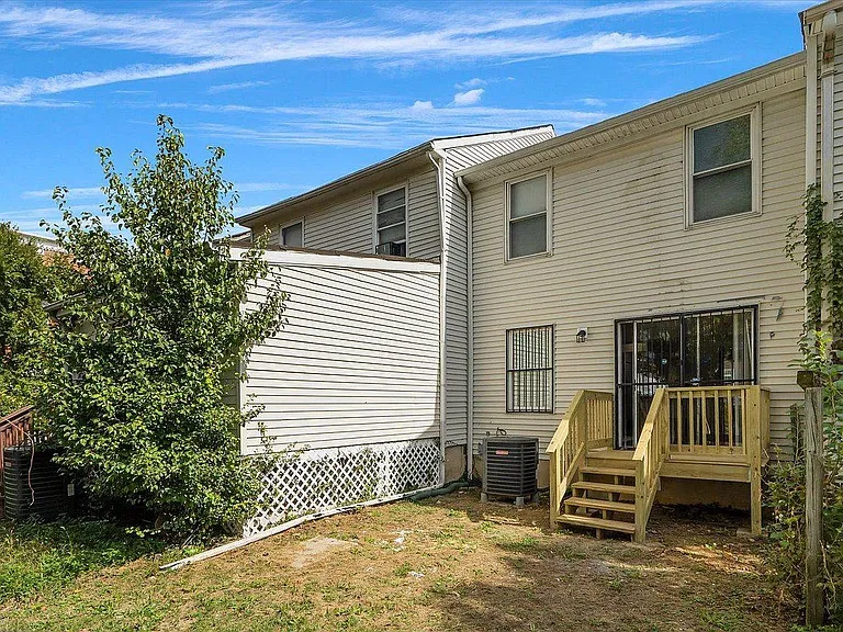 1212 Valley St — Photo 30