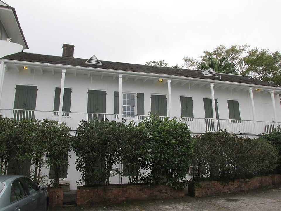 1st image of 825 Chartres St #C