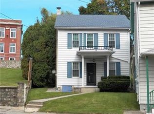 221 E Main St, Bath, PA 18014