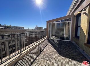 215 W 7th St APT 1310, Los Angeles, CA 90014