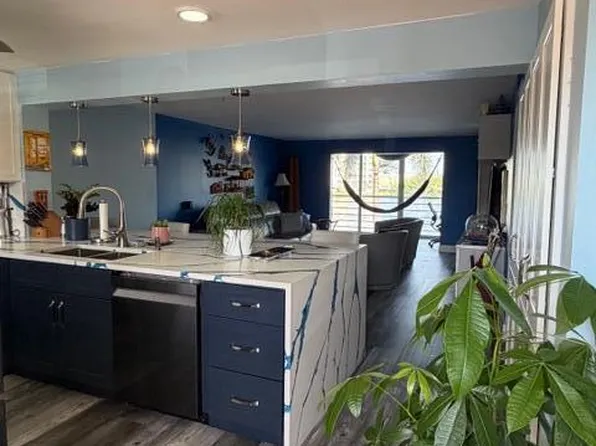 131 SE 3rd Avenue #202, Dania Beach, FL 33004