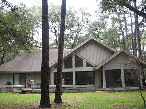 2nd image of 38 Baynard Cove Rd