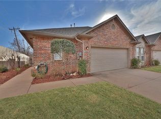 1600 Laurel Dr, Edmond, OK 73003