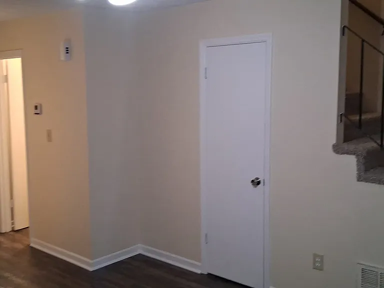 136 Highland Park Dr — Photo 7
