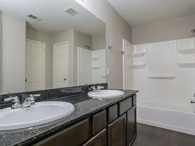 21835 Octavia Way — Photo 11