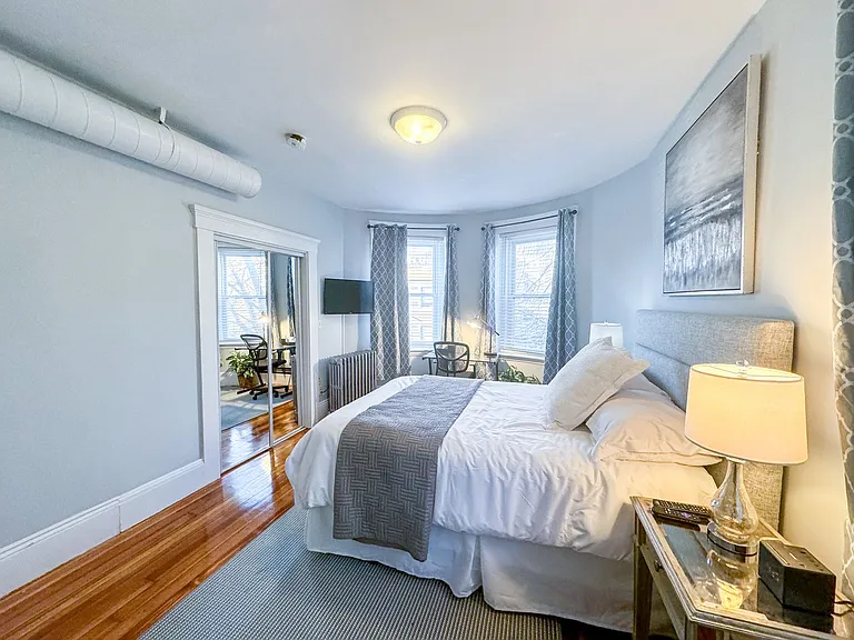 638 Washington St #3 — Photo 11