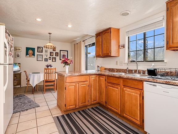 4th image of 2721 Plazuela Serena
