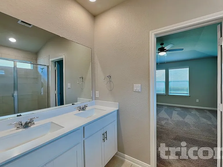 13619 Emerson Way — Photo 7