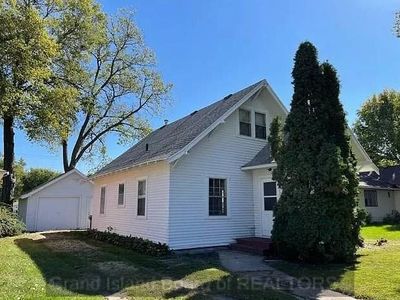 1913 16th Ave, Central City, NE, 68826