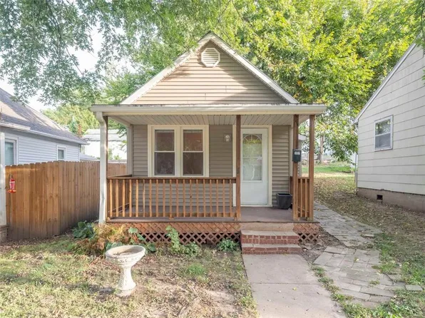 3007 Edmond St, Saint Joseph, MO 64501