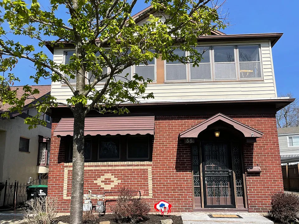 55 Ellwood Ave #2