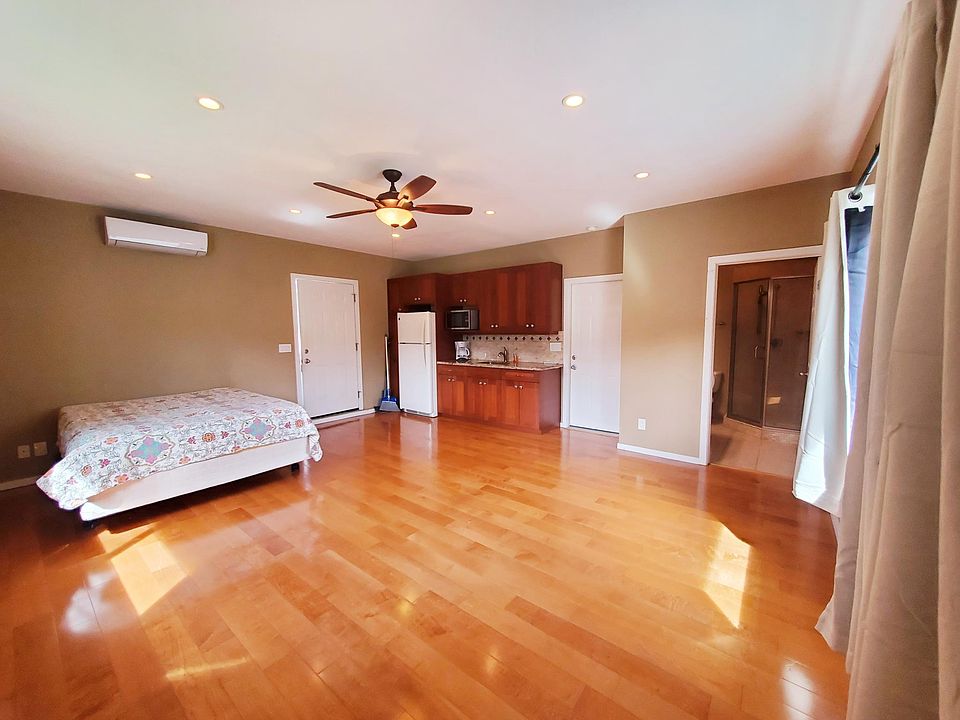1st image of 417 Keolu Dr