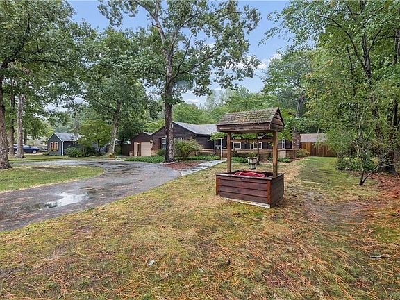 5th image of 8165 Sheffield Dr