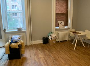 220 S 43rd St APT 2F, Philadelphia, PA 19104