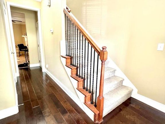 4th image of 844 Tyler Woods Dr