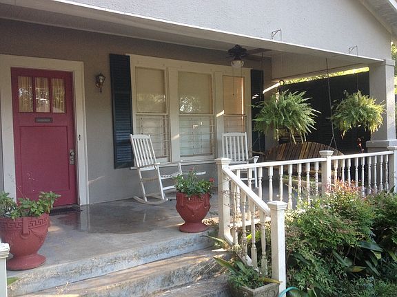 3rd image of 323 Gladstone Blvd