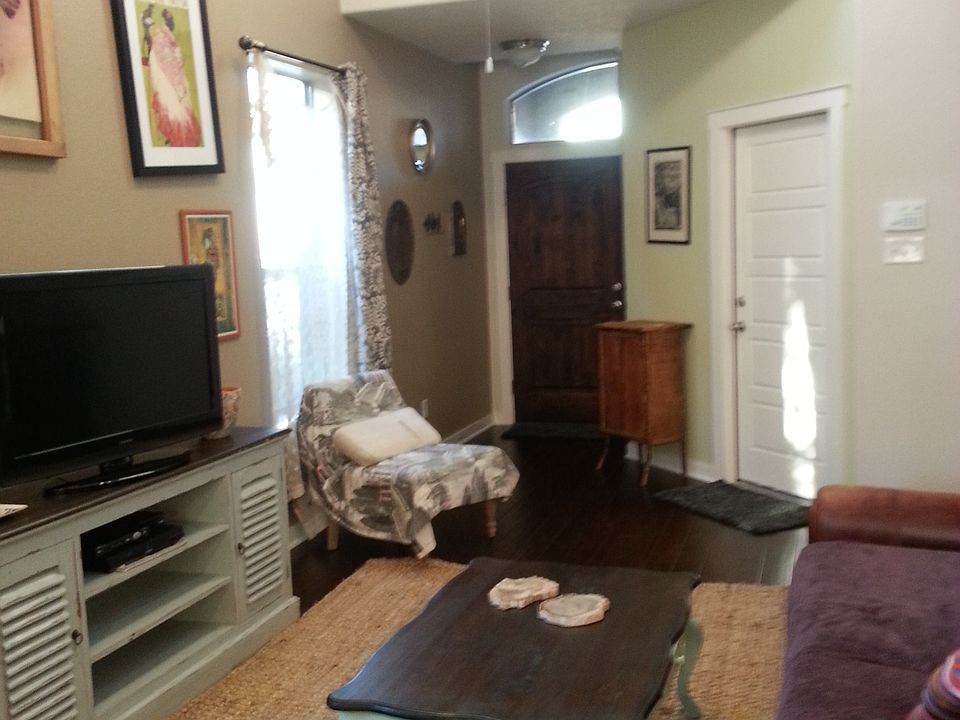 Living, looking toward entry