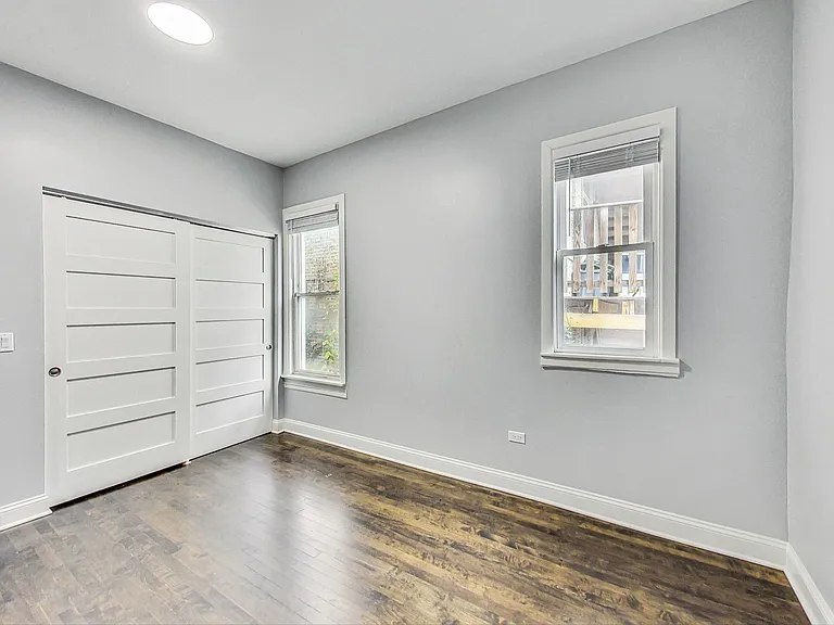 2037 N Spaulding Ave #1 — Photo 14