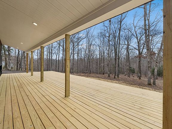 3rd image of 270 Country Ln Lot 10