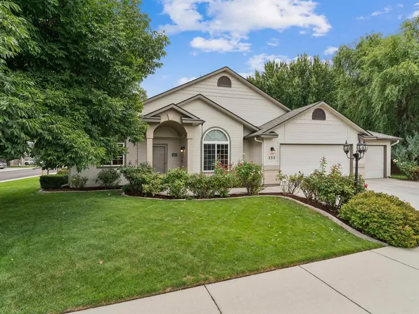 232 N Taurus Way, Star, ID 83669