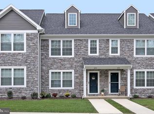 828 Byler Cir #U-0128, Lebanon, PA 17042