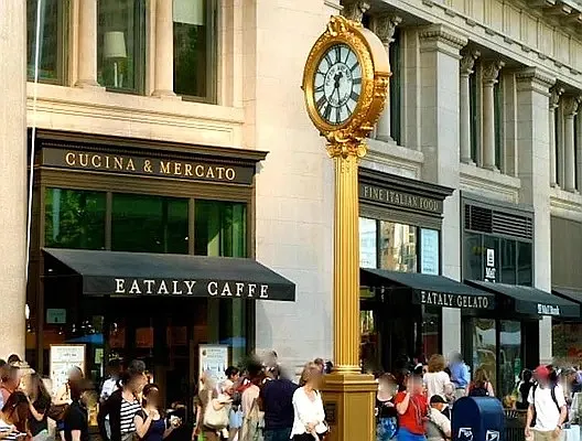 Sold by SBROWNRE LLC | media 9