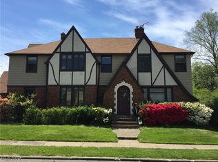 3973 Navahoe Rd, Cleveland Heights, OH 44121