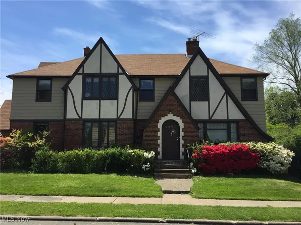 3973 Navahoe Rd, Cleveland Heights, OH 44121