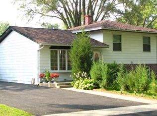 1665 Linden Ave, Hanover Park, IL 60133