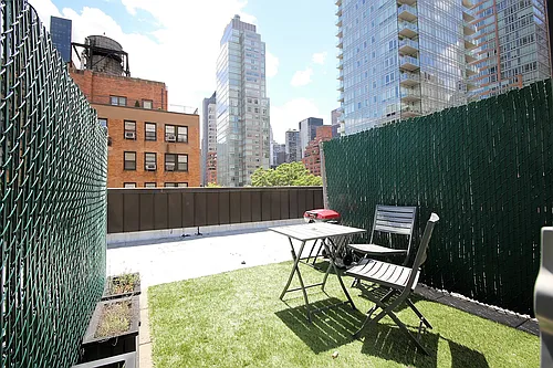 319 E 53rd St #6B Photo 1 319 E 53rd St #6B Photo 1
