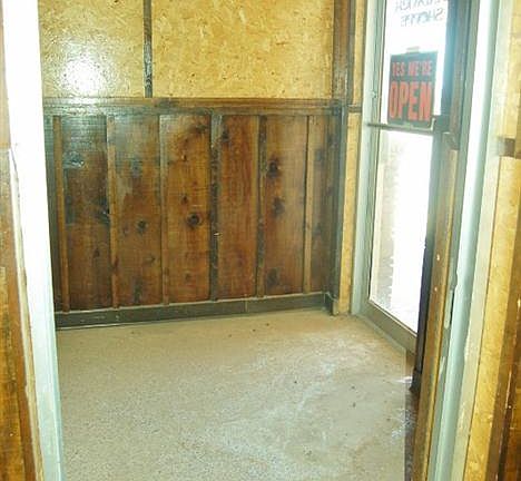 5th image of 1603 W 2nd St