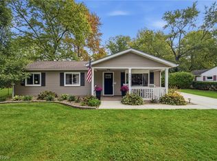 6665 Pine Tree Dr, Mentor, OH 44060