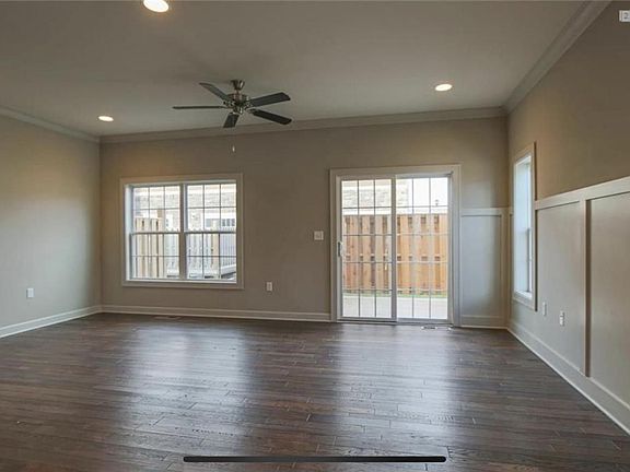 5th image of 7806 W 158th Ct