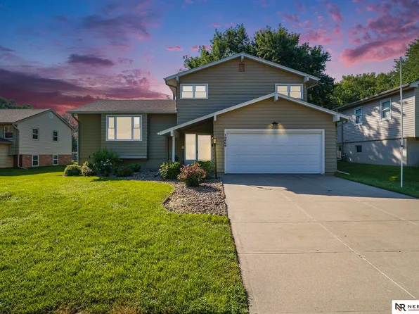 12609 Westwood Ln, Omaha, NE 68144