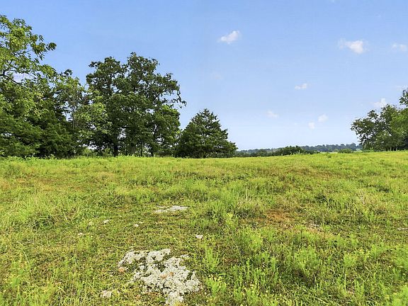 3rd image of 000 E State Highway 215