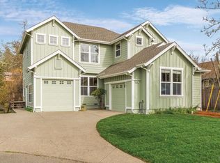 397 Parkview Drive, Healdsburg, CA 95448