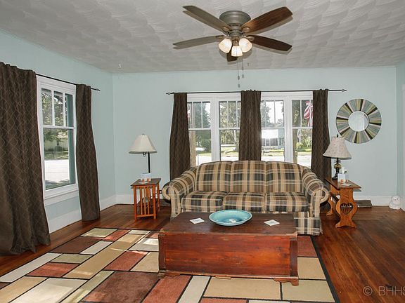 402 michigan ave-103