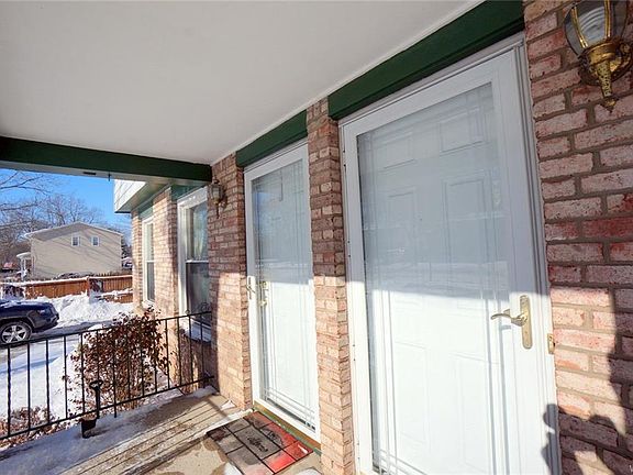 2nd image of 114 Glenhaven Dr