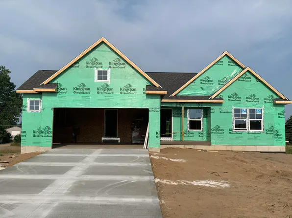 10535 Winnie Ln, Allendale, MI 49401