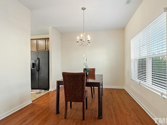 4th image of 1304 Cozart St Unit 312