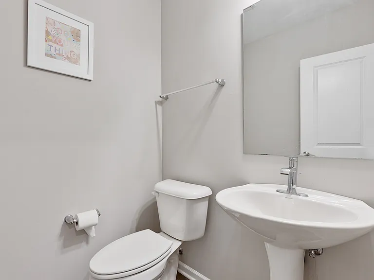 3S514 Barkley Ave — Photo 12
