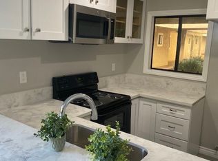 2343 E 17th St UNIT 115, Long Beach, CA