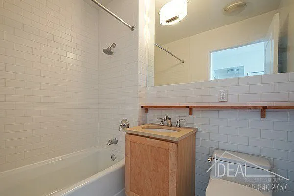 Rented by Ideal Properties Group | media 5