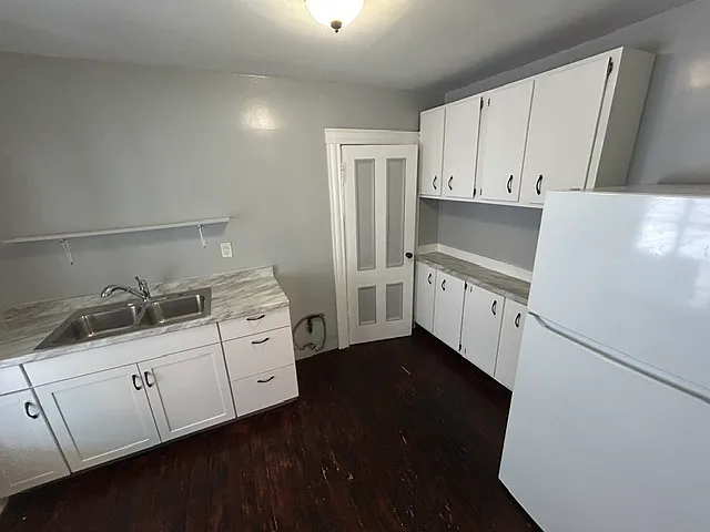 187-189 Gregory Street - UP — Photo 2