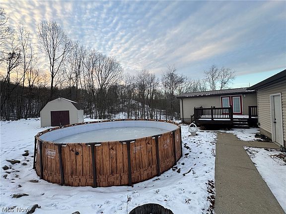 5th image of 1105 Pacific Rd NE