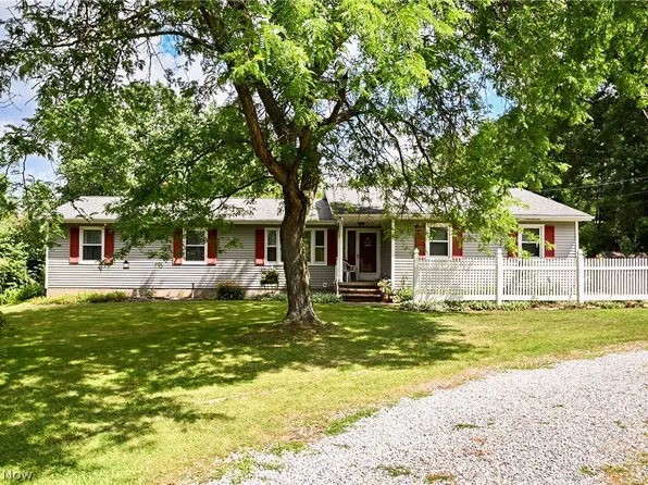 151 Pontius Rd, Mogadore, OH 44260