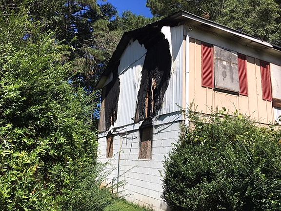 3rd image of 7 Westgate Park Dr